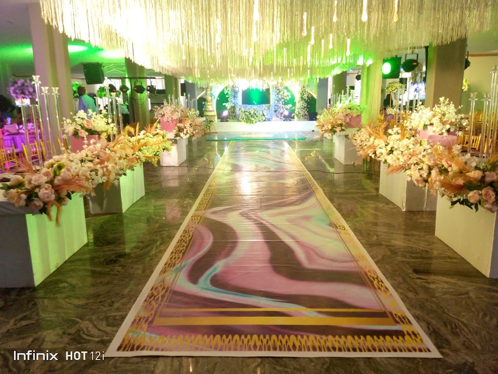Josephine's Place (Gold Centre) photo 3